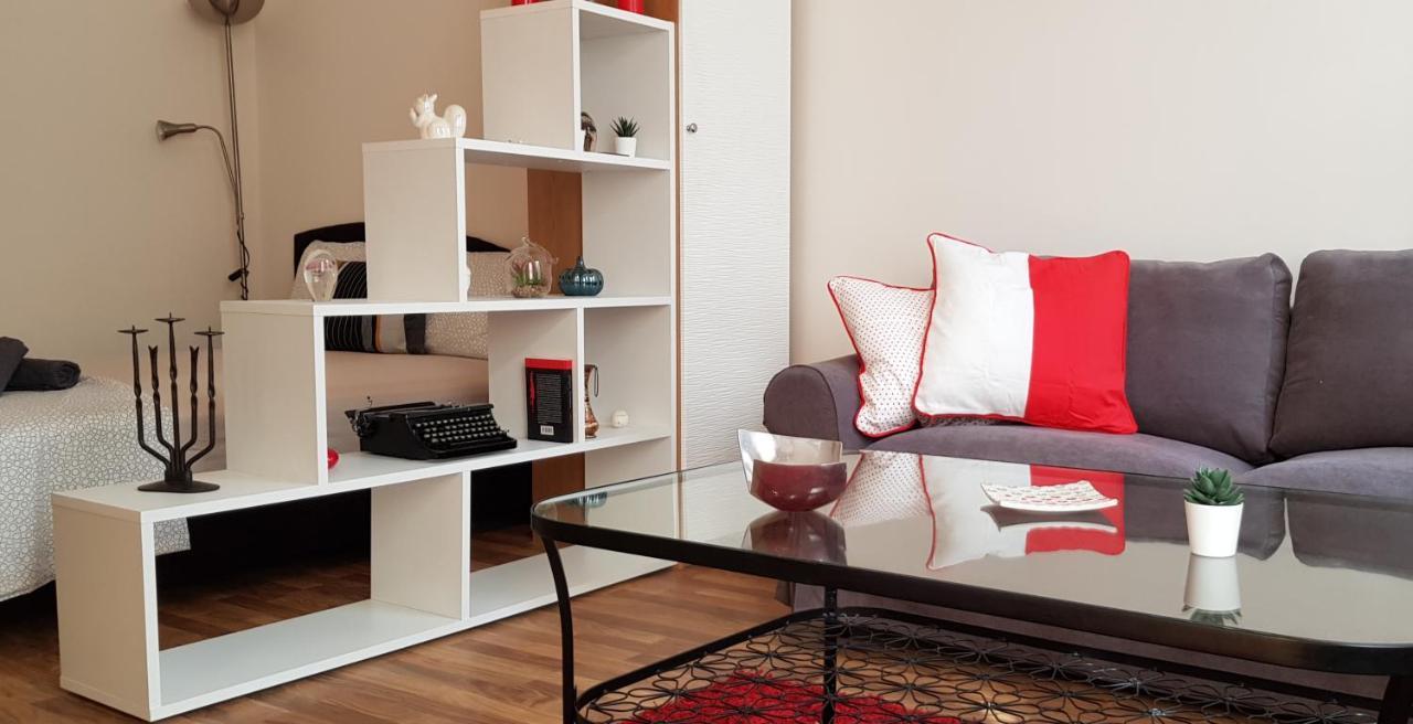 Center Royalty Apartment Budapest Ngoại thất bức ảnh