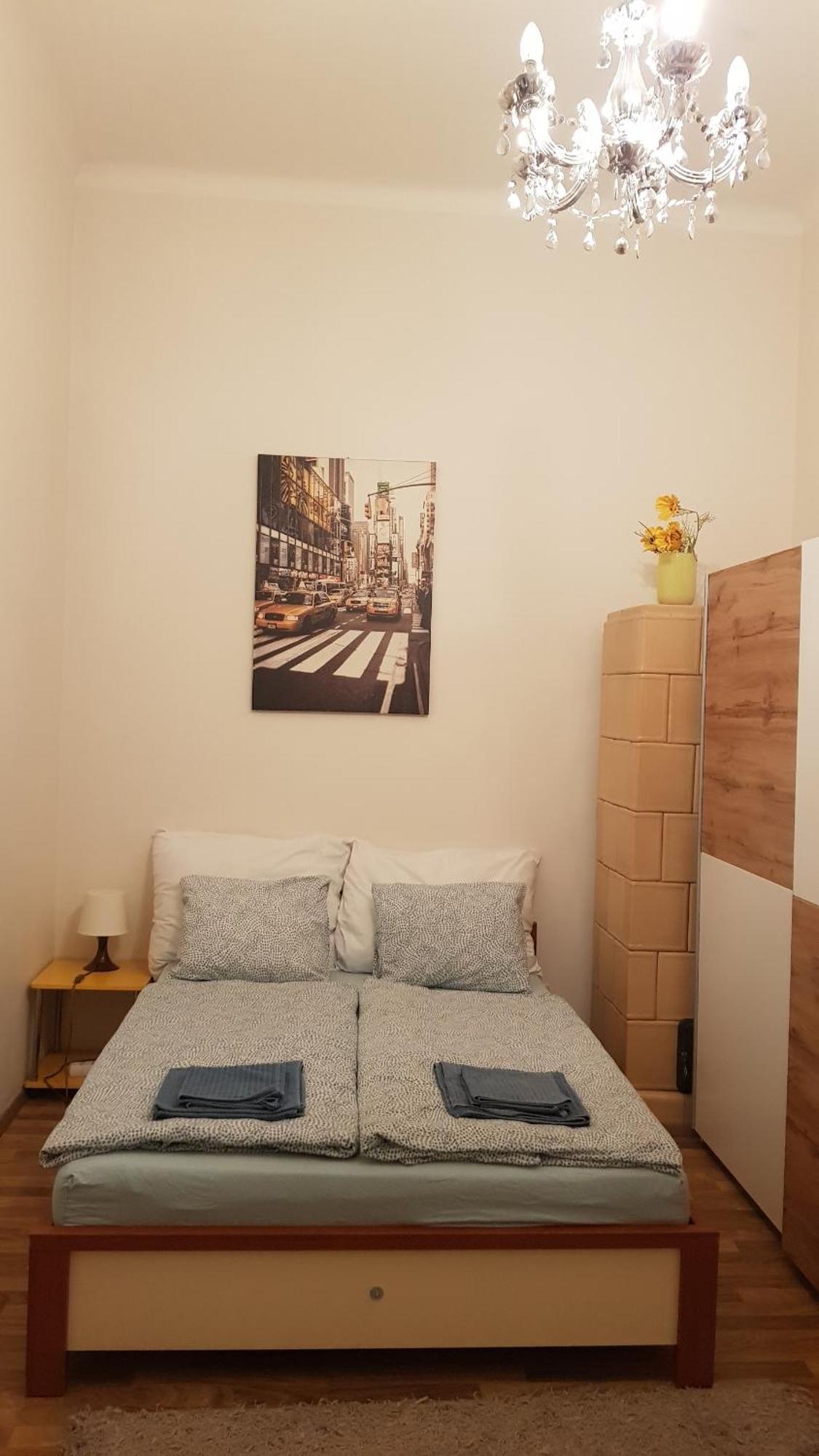 Center Royalty Apartment Budapest Ngoại thất bức ảnh